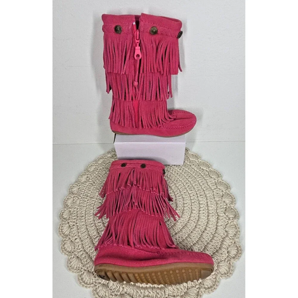 NEW Minnetonka 3 Layer Fringe Boots Girls 12 Pink Leather Suede Moccasin Barbie